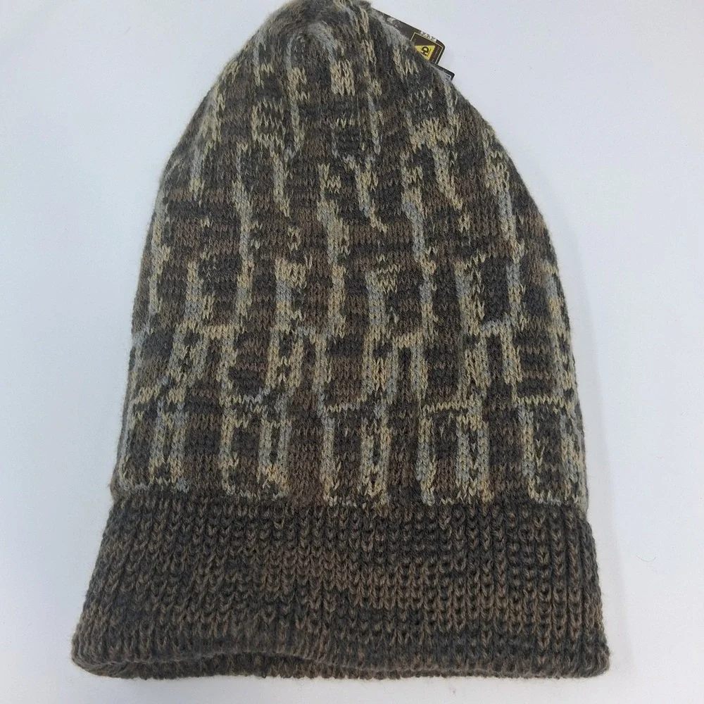 Realtree Hardwoods Youth Size Hunting Balaclava Mask Fleece Face Non Itch Knit